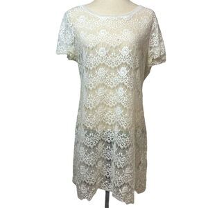 Forever 21 solid White Lace Short Sleeve Dress Size L – Elegant, Feminine & Chic
